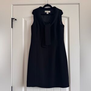 Petite Sophisticate Size 4 Sleeveless Lined Black Dress. 2 short back slits